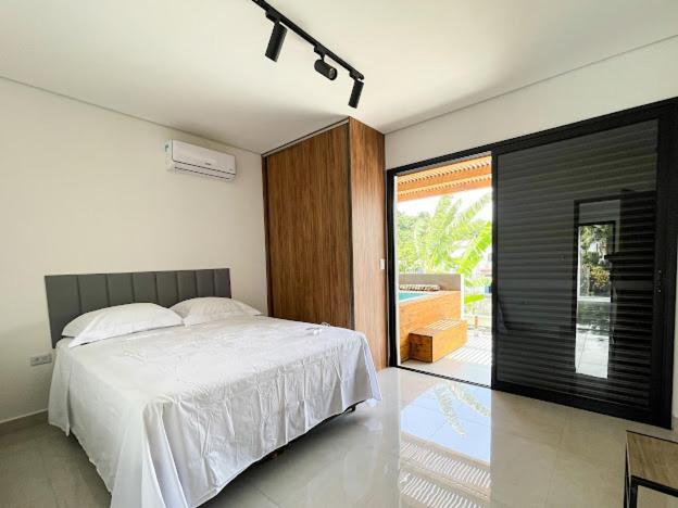 Home Aguas Da Barra 일랴벨라 외부 사진